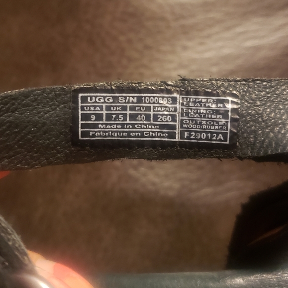 UGG Luella Black suede leather ankle strap clog sandals 9 NWT - Picture 7 of 10